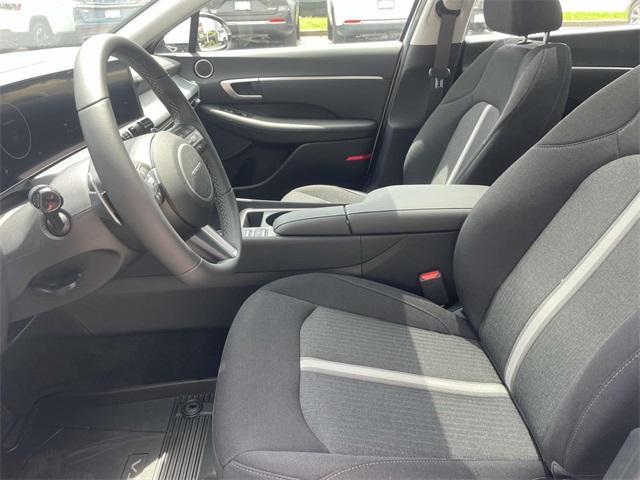 new 2025 Hyundai Sonata car, priced at $29,909