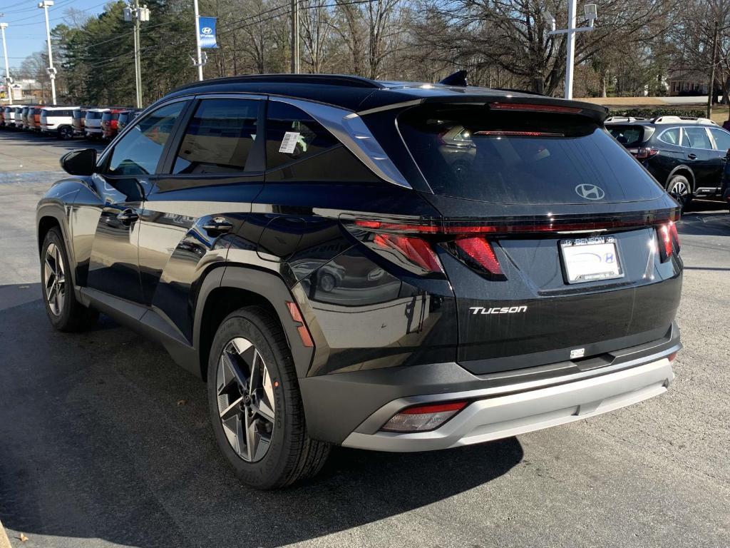 new 2025 Hyundai Tucson car, priced at $30,592