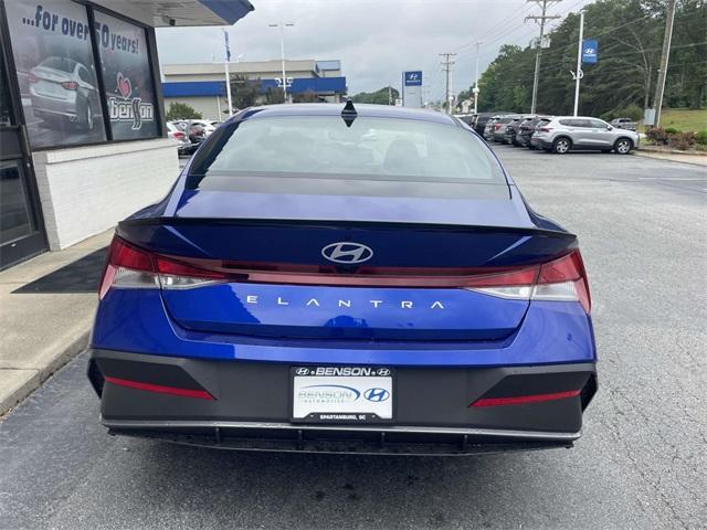 new 2025 Hyundai Elantra car, priced at $23,039