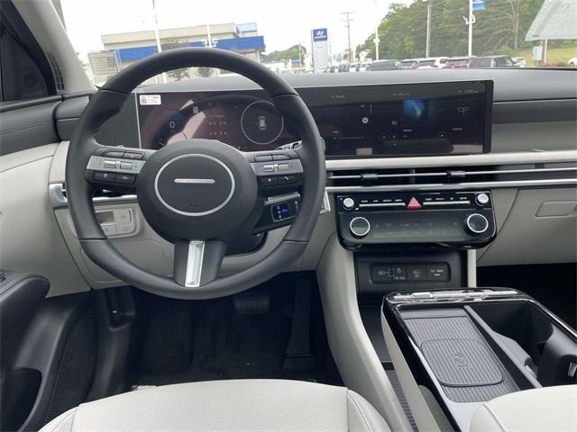 new 2025 Hyundai TUCSON Hybrid car, priced at $36,360