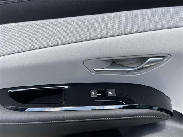 new 2025 Hyundai TUCSON Hybrid car, priced at $40,760