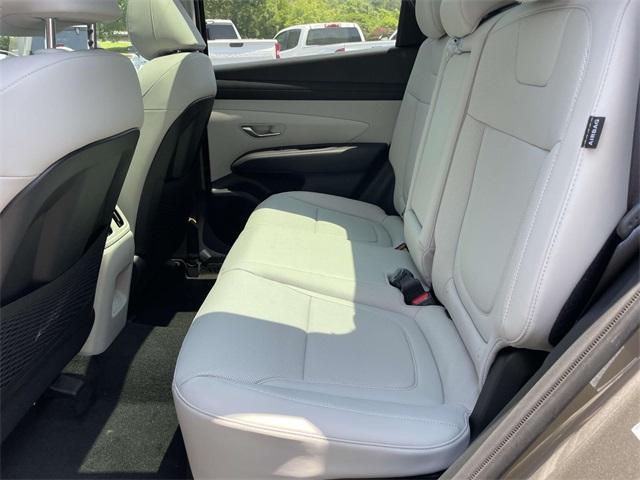 new 2025 Hyundai TUCSON Hybrid car, priced at $36,371
