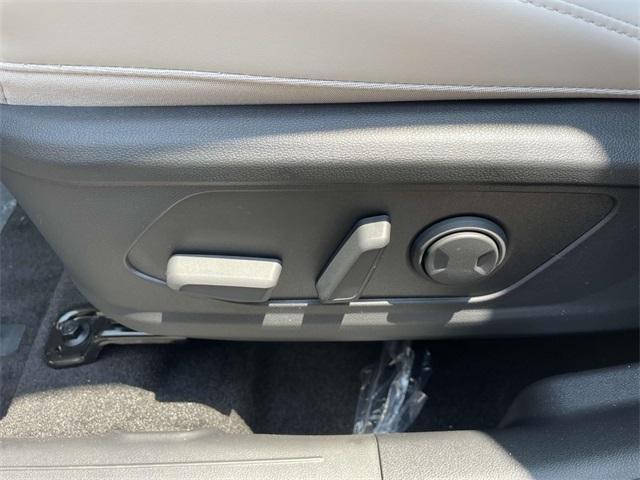 new 2025 Hyundai TUCSON Hybrid car, priced at $36,371