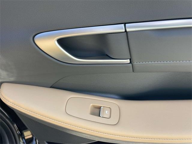 new 2025 Hyundai Sonata Hybrid car, priced at $36,607