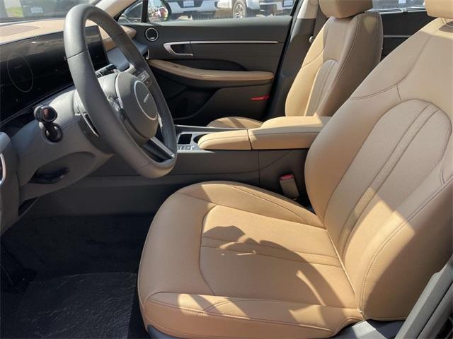 new 2025 Hyundai Sonata Hybrid car, priced at $36,607
