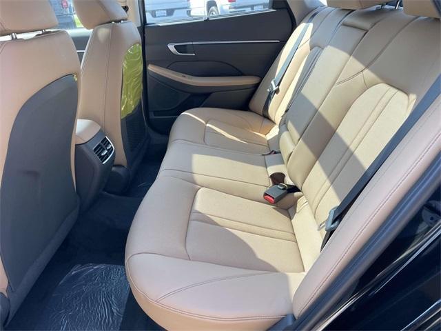 new 2025 Hyundai Sonata Hybrid car, priced at $36,607