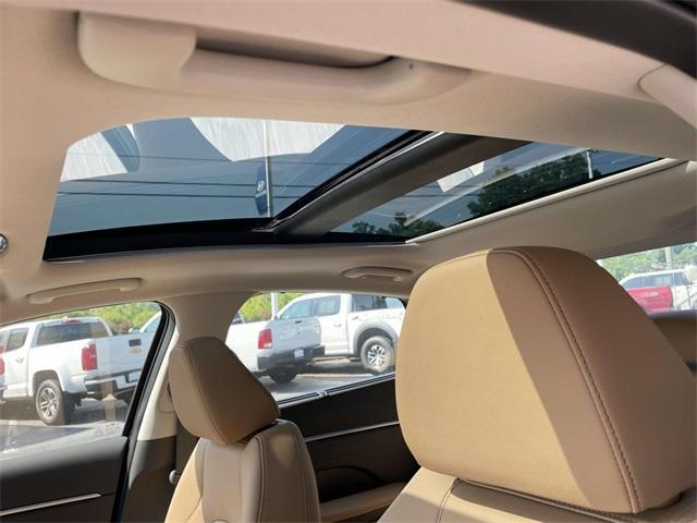 new 2025 Hyundai Sonata Hybrid car, priced at $36,607