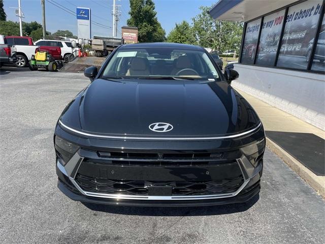 new 2025 Hyundai Sonata Hybrid car, priced at $36,607
