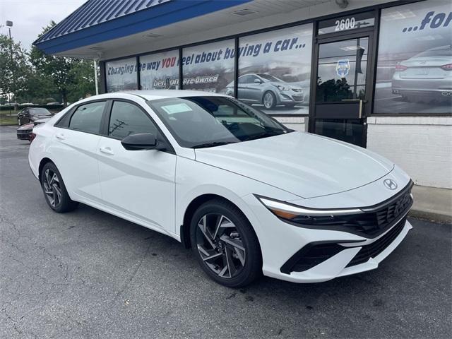 new 2025 Hyundai Elantra car, priced at $23,509
