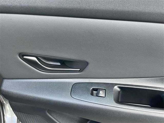 new 2025 Hyundai Elantra car, priced at $23,014