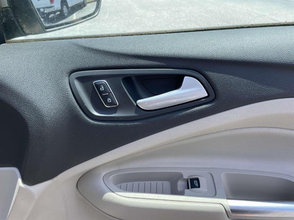 used 2015 Ford Escape car, priced at $8,000