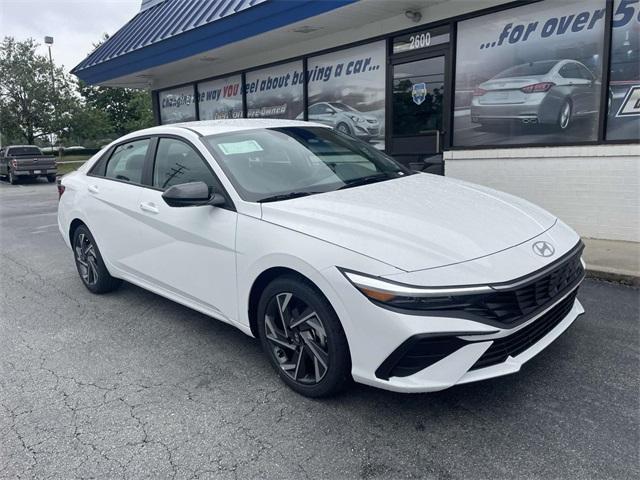 new 2025 Hyundai Elantra car, priced at $23,524