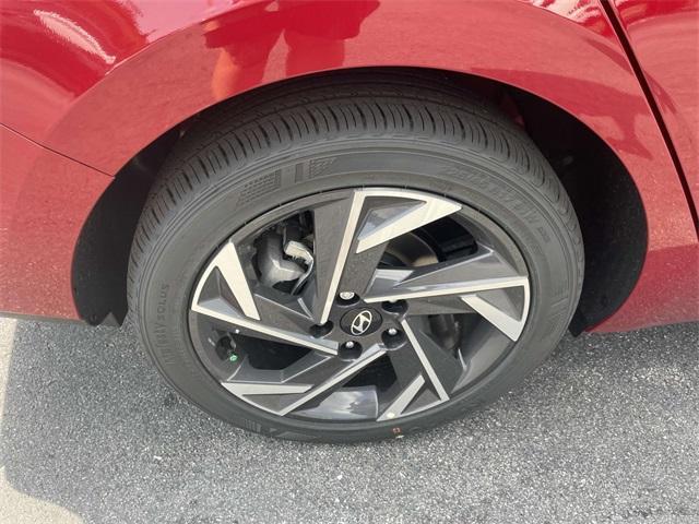new 2025 Hyundai Elantra car, priced at $23,524