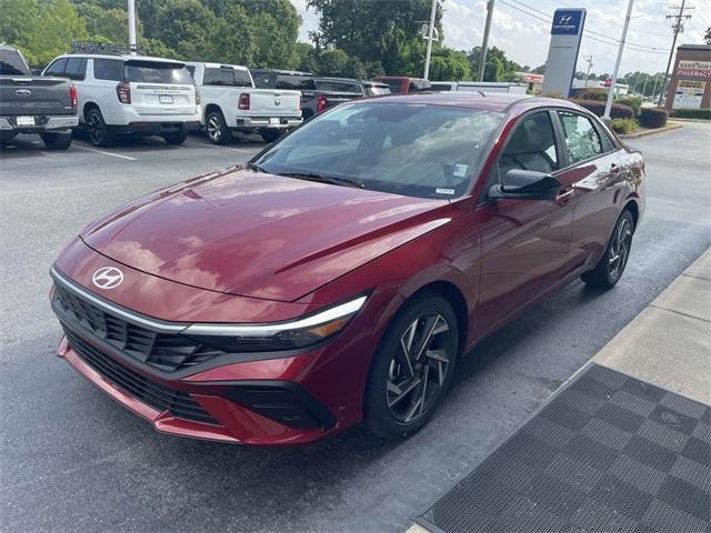 new 2025 Hyundai Elantra car, priced at $23,524