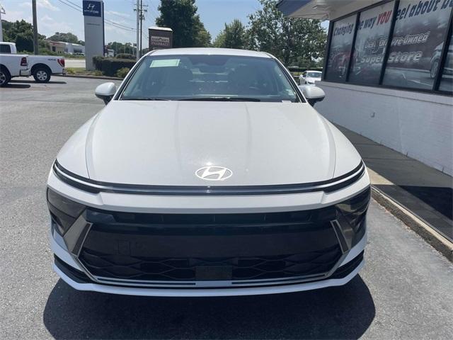 new 2025 Hyundai Sonata car, priced at $27,411