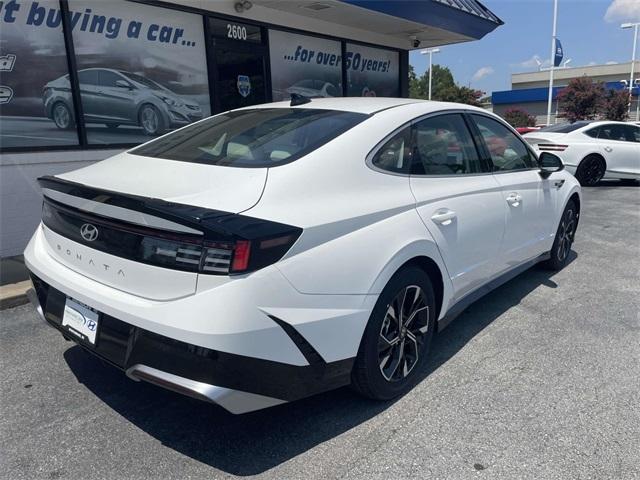 new 2025 Hyundai Sonata car, priced at $27,411