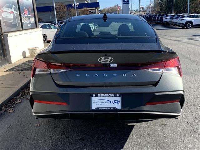 new 2025 Hyundai Elantra car, priced at $22,959