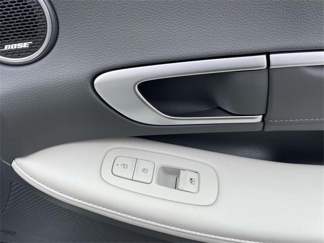 new 2025 Hyundai Sonata Hybrid car, priced at $36,522