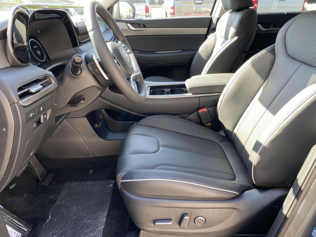 new 2025 Hyundai Palisade car, priced at $44,179