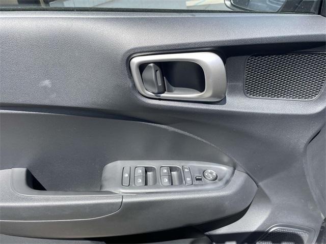 new 2025 Hyundai Venue car, priced at $21,437