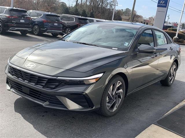 new 2025 Hyundai Elantra car, priced at $25,434