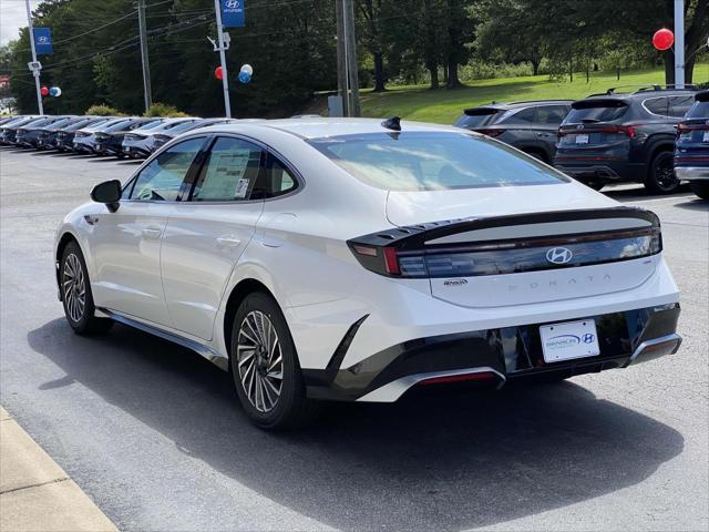 new 2024 Hyundai Sonata Hybrid car, priced at $29,637