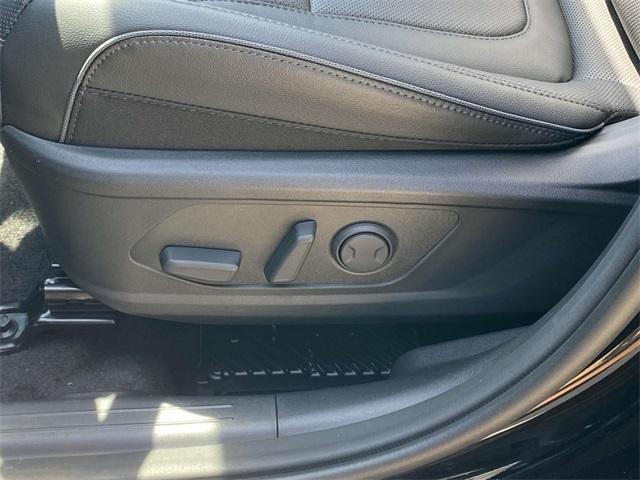new 2025 Hyundai TUCSON Hybrid car, priced at $41,079
