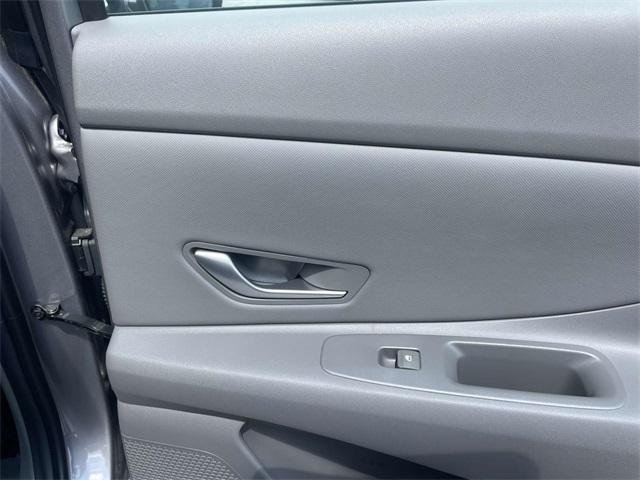 new 2025 Hyundai Elantra car
