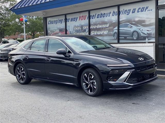 new 2024 Hyundai Sonata car, priced at $27,068