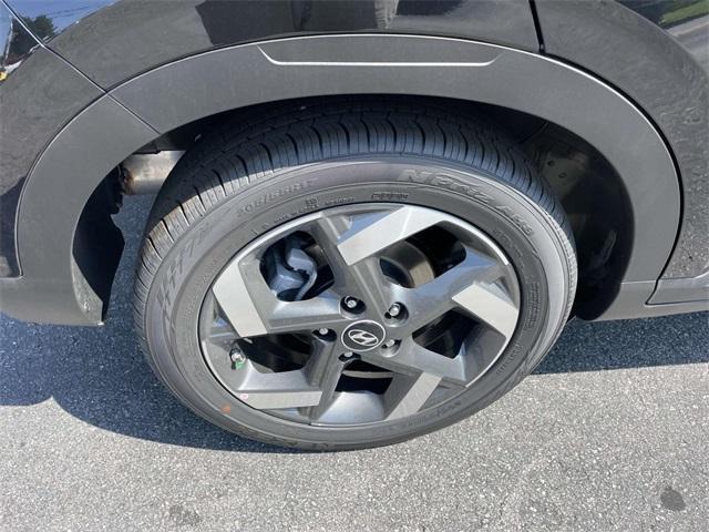 new 2025 Hyundai Venue car, priced at $23,472