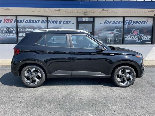 new 2025 Hyundai Venue car, priced at $23,472