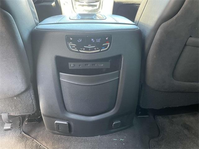 used 2020 Cadillac Escalade car, priced at $47,590