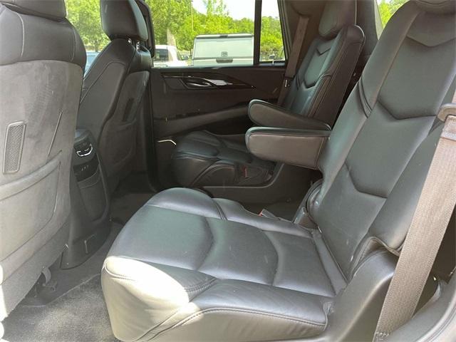 used 2020 Cadillac Escalade car, priced at $47,590