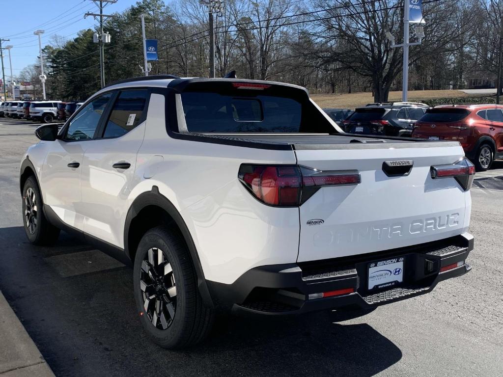 new 2025 Hyundai Santa Cruz car, priced at $34,474