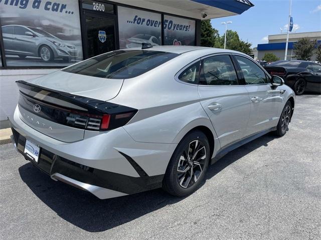 new 2025 Hyundai Sonata car, priced at $27,531