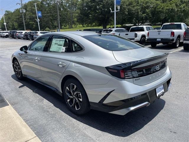 new 2025 Hyundai Sonata car, priced at $27,531