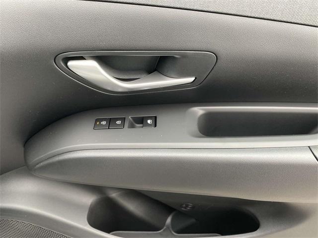 new 2025 Hyundai TUCSON Hybrid car, priced at $36,666