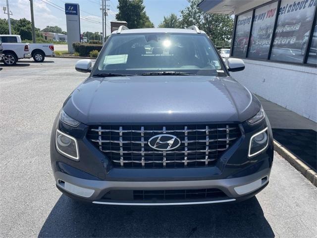new 2025 Hyundai Venue car, priced at $23,633
