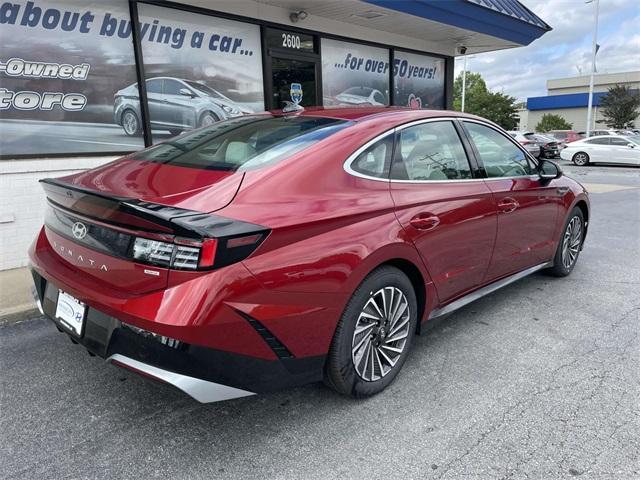 new 2025 Hyundai Sonata Hybrid car, priced at $31,263
