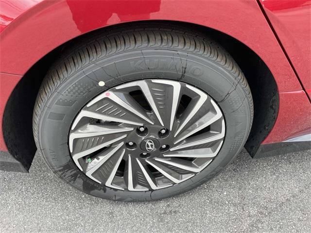 new 2025 Hyundai Sonata Hybrid car, priced at $31,263