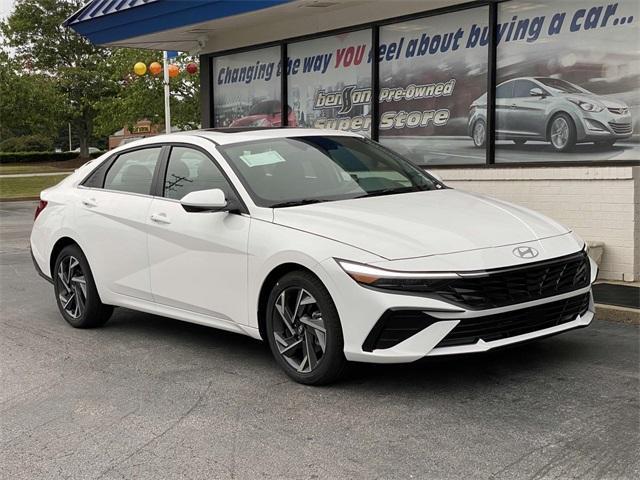 new 2025 Hyundai Elantra car, priced at $24,702