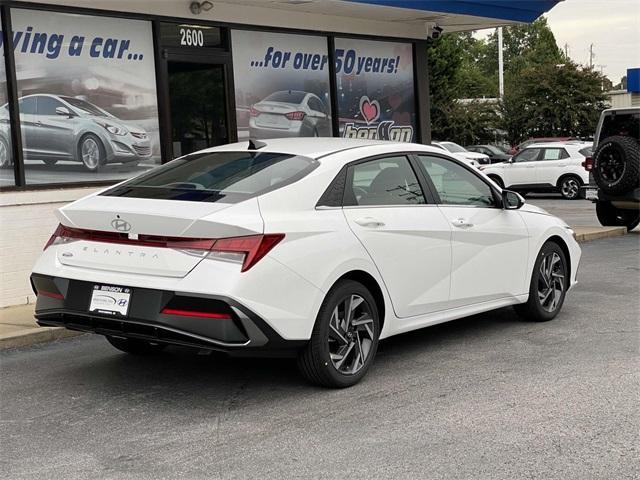 new 2025 Hyundai Elantra car, priced at $24,702