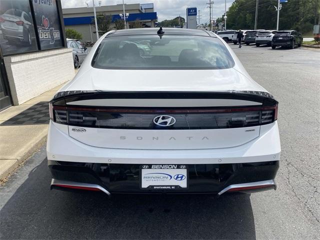 new 2025 Hyundai Sonata Hybrid car, priced at $38,182