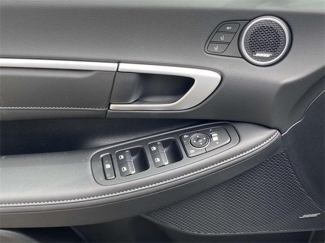 new 2025 Hyundai Sonata Hybrid car, priced at $38,182