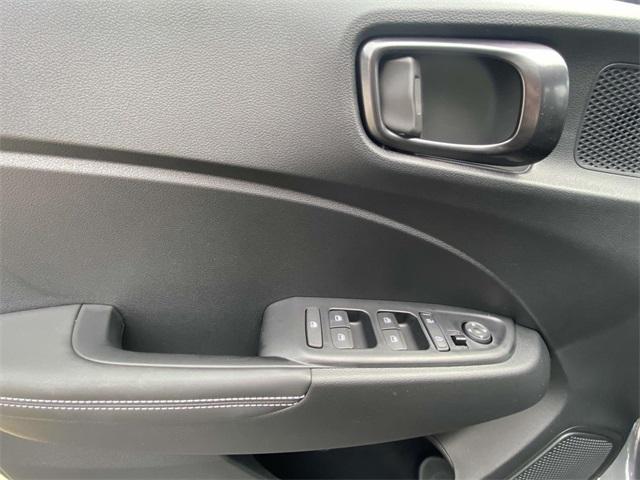 used 2024 Hyundai Venue car, priced at $22,137