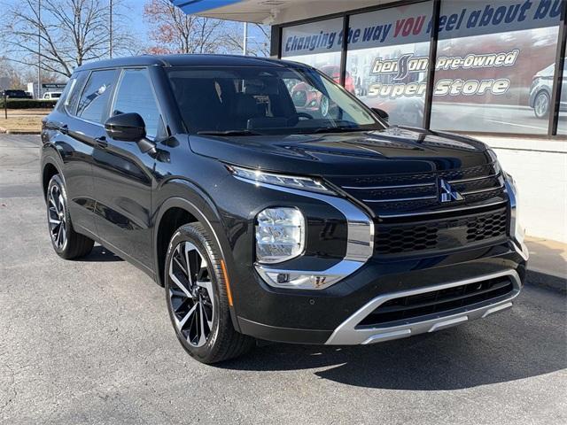 used 2024 Mitsubishi Outlander car, priced at $28,495