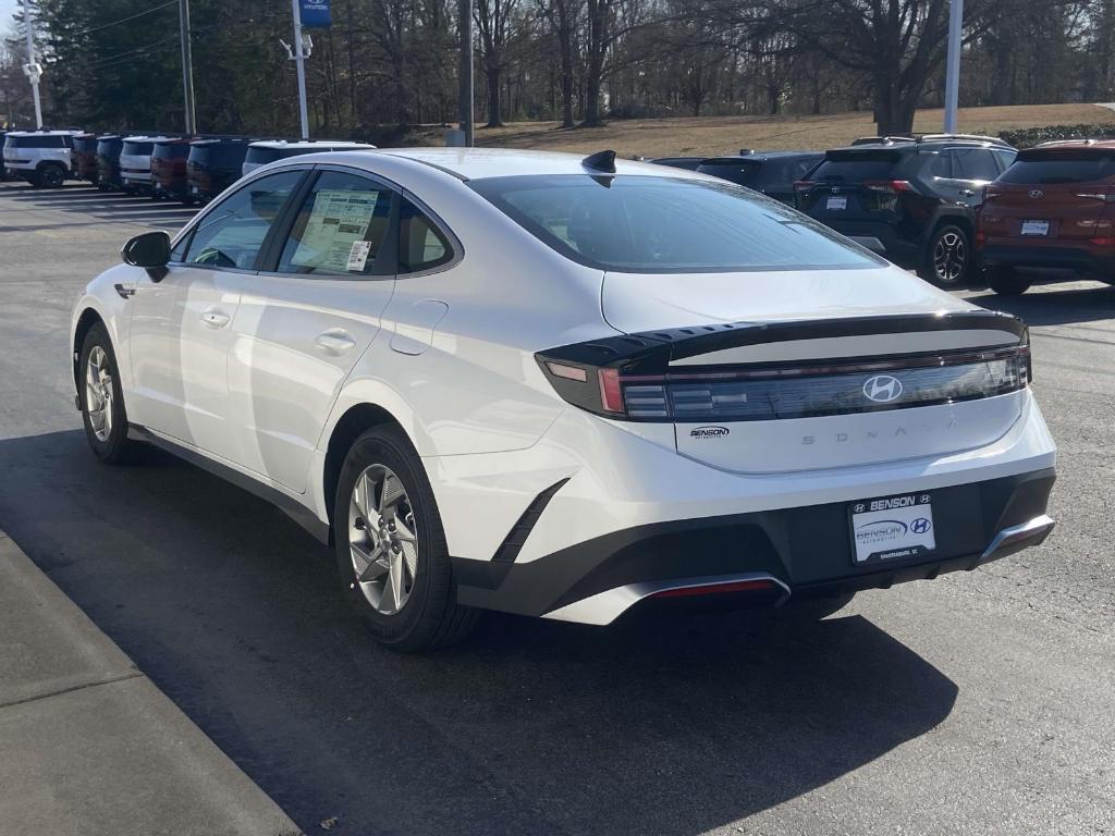 new 2025 Hyundai Sonata car, priced at $27,748