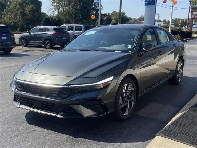 new 2025 Hyundai Elantra car, priced at $24,245