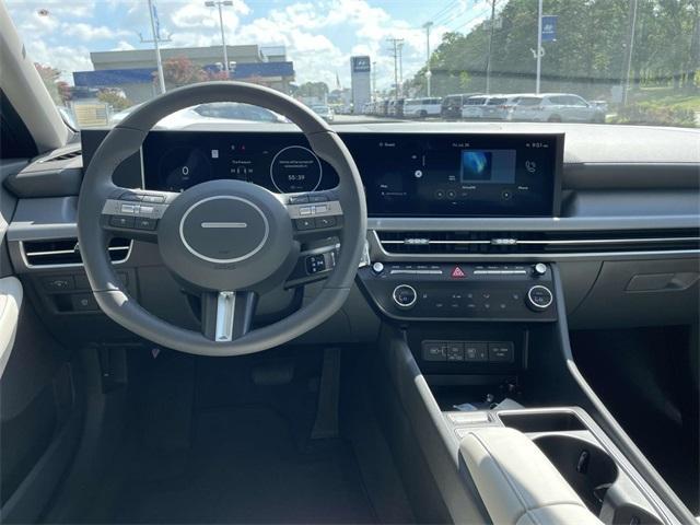 new 2025 Hyundai Sonata car, priced at $30,048