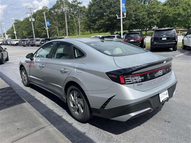 new 2025 Hyundai Sonata car
